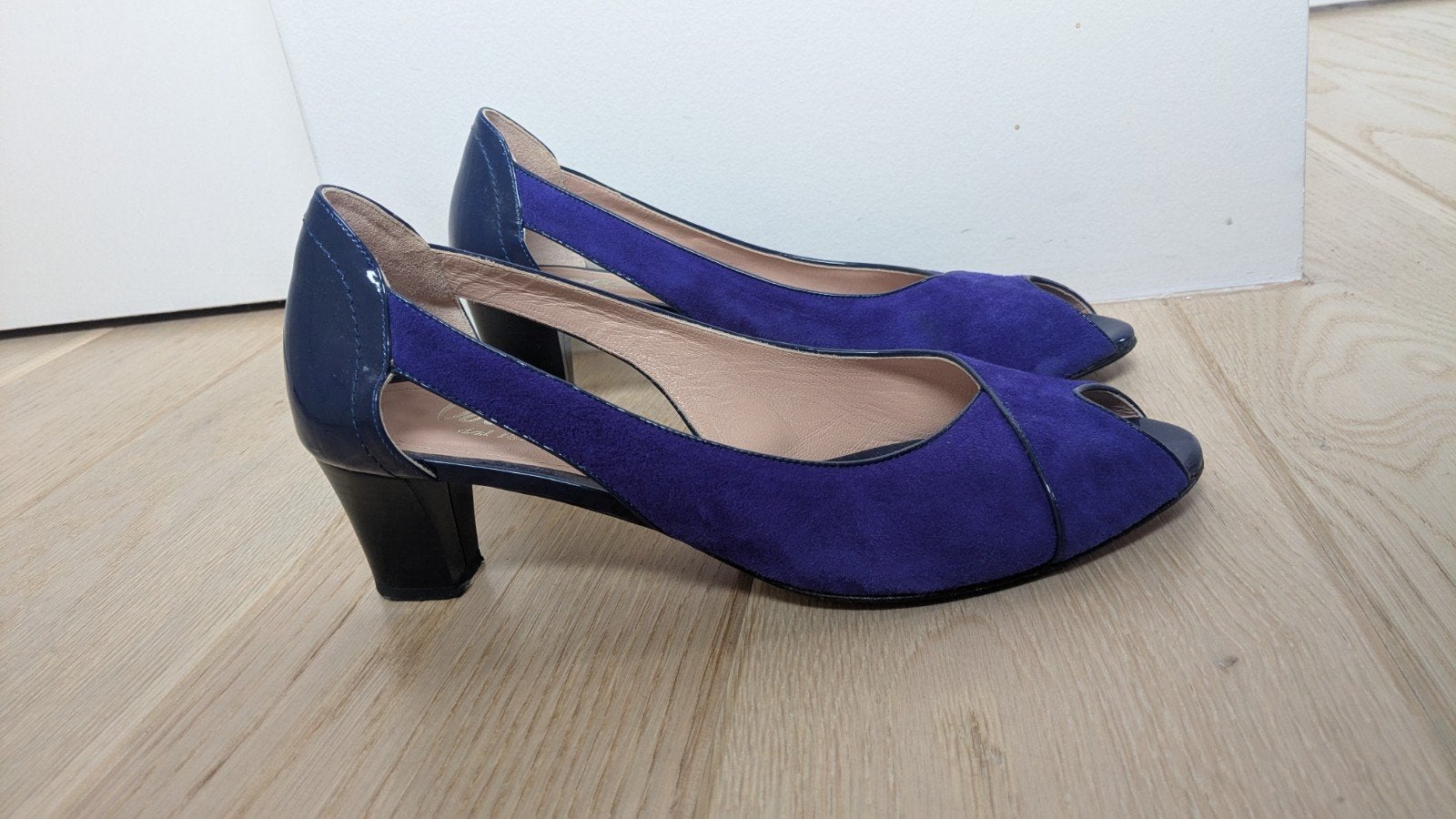 Blauwe pumps Voltan maat 41, Escarpins, Voltan, Comme neuf, Enlèvement