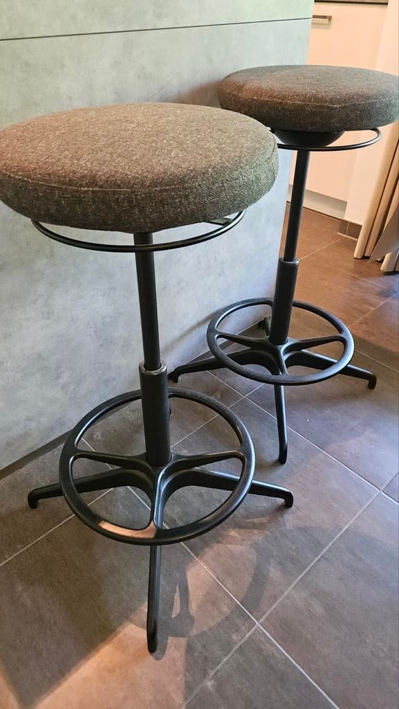 Barkrukken - in hoogte verstelbaar, Maison & Meubles, Tabourets de bar, Comme neuf, 60 à 90 cm, Métal, 2 tabourets, Réglable en hauteur
