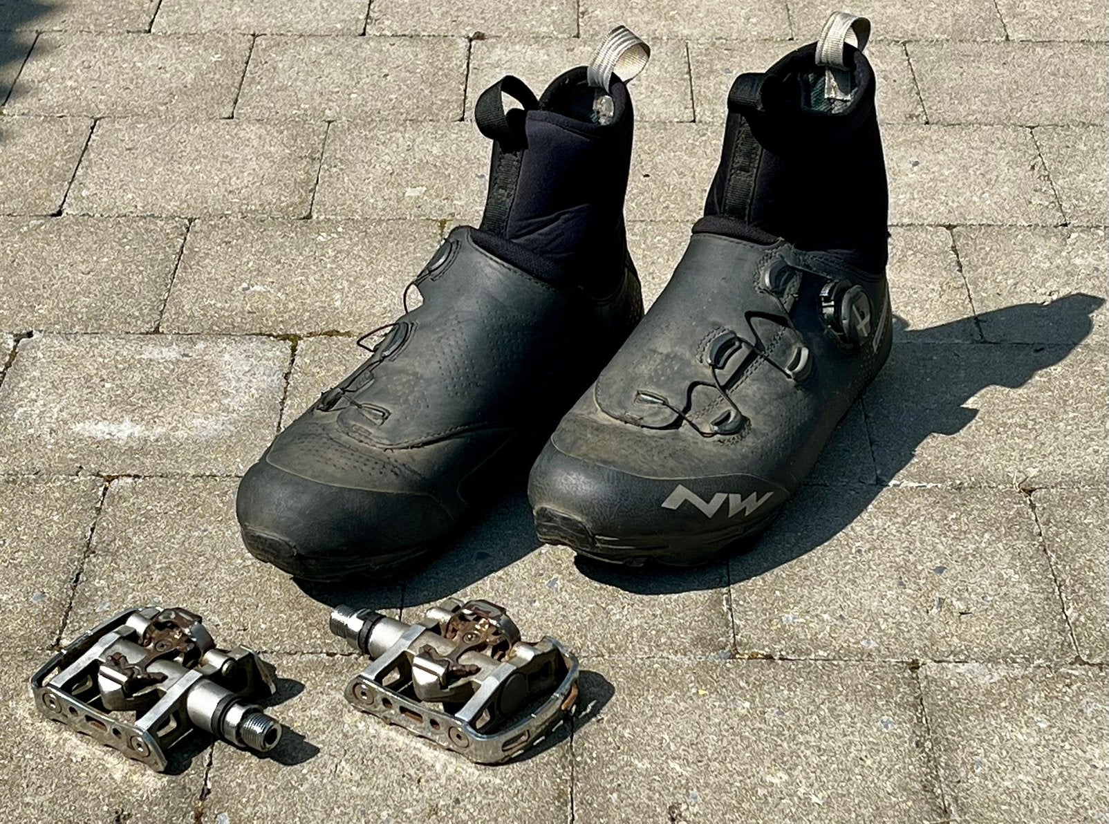 NorthWave arctic fietsschoenen GTX maat 43 + pedalen, Gebruikt, Heren, Schoenen, Overige maten
