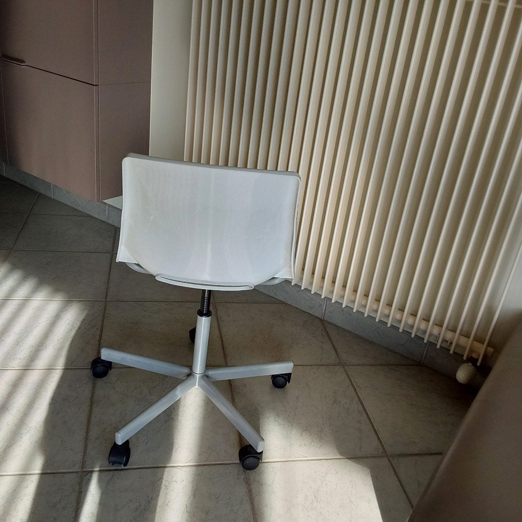 Bureaustoel, Huis en Inrichting, Ophalen, Zo goed als nieuw, Wit, Bureaustoel