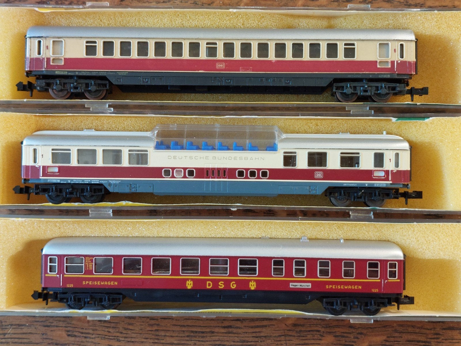 Minktrix 3 x voiture de tourisme de la Deutsche Bundesbahn, Enlèvement ou Envoi