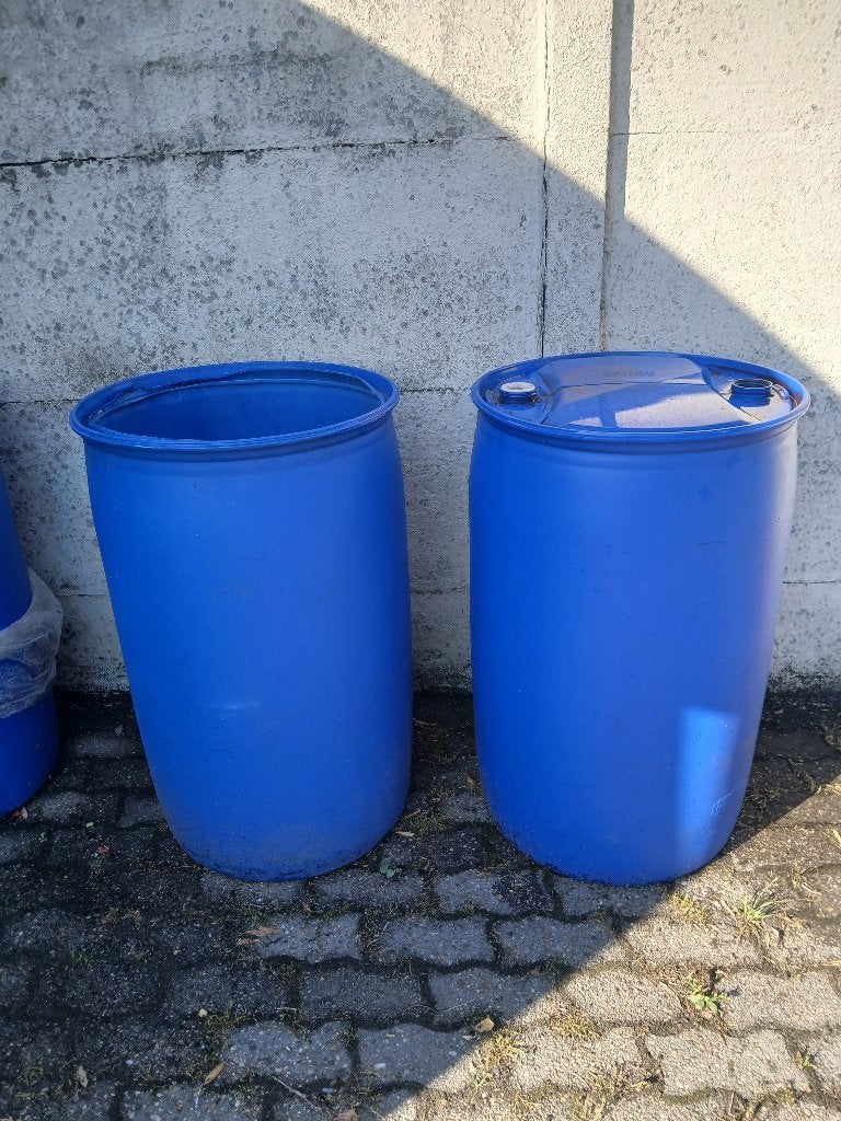 Regenton 200l, Tuin en Terras, 150 liter of meer, Ophalen, Zo goed als nieuw, Kunststof