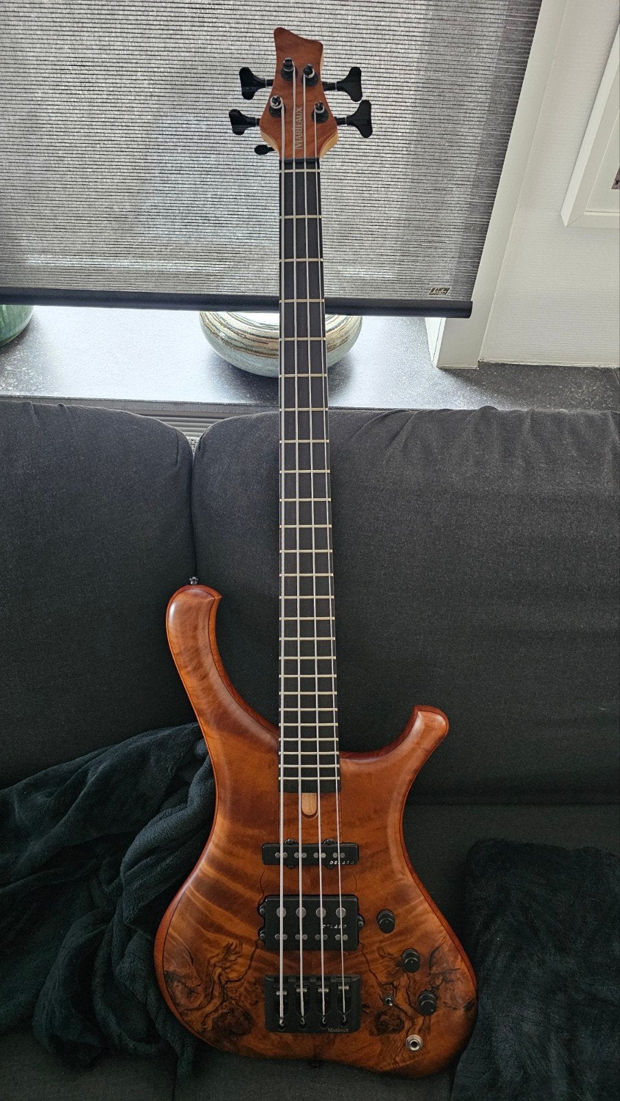 Marleaux consat custom bass shortscale 31", Muziek en Instrumenten, Snaarinstrumenten | Gitaren | Bas, Ophalen