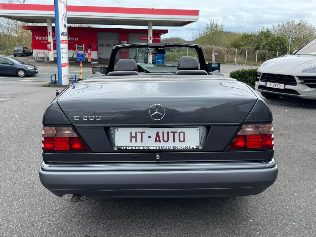 Mercedes-Benz E 200 Cabriolet/Ancetre-Oldtimer - 150.000 km!, foto 5