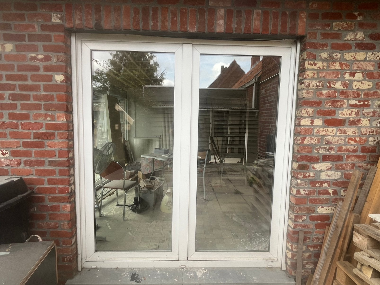Dubbel raam met elektrisch rolluik dubbel glas, Doe-het-zelf en Bouw, Ophalen, Zo goed als nieuw