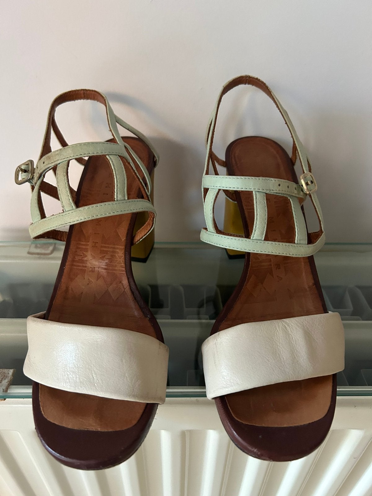 Chaussures Chie Mihara taille 37, Enlèvement, Comme neuf