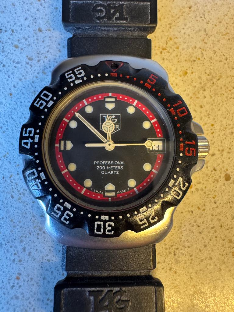 TAG Heuer Formula 1, Handtassen en Accessoires, Horloges | Dames, Gebruikt, Staal, Polshorloge, Kunststof