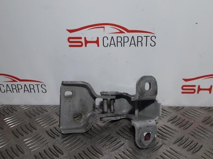 Charnière porte avant droite d'un Opel Vivaro, -, Opel, 3 mois de garantie, Utilisé