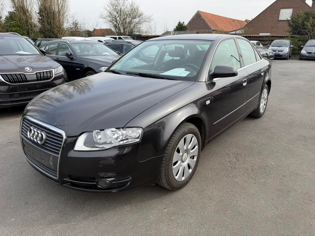AUDI A4 DIESEL 1.9 EU4, Auto's, Stof, 4 cilinders, A4, Zwart