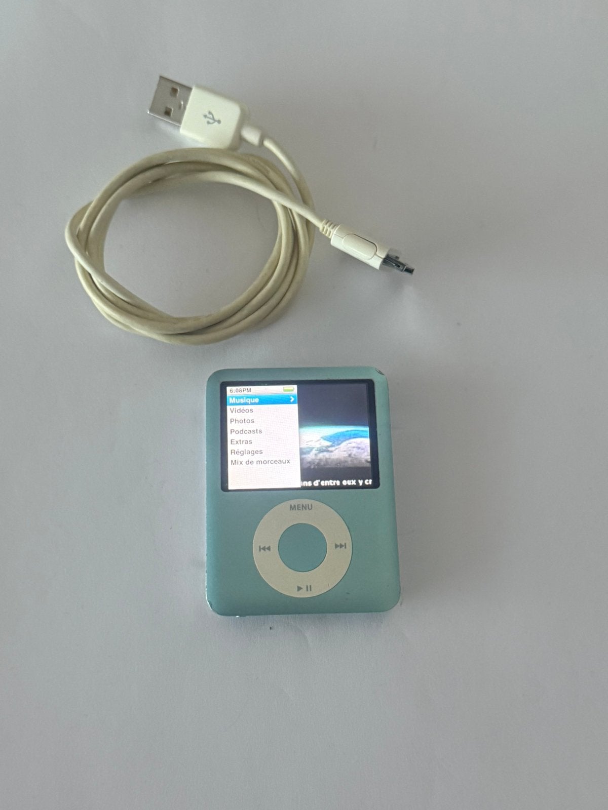 iPod nano 8gb turkooisblauwe kleur, Gebruikt, Ophalen of Verzenden, Nano, 2 tot 10 GB