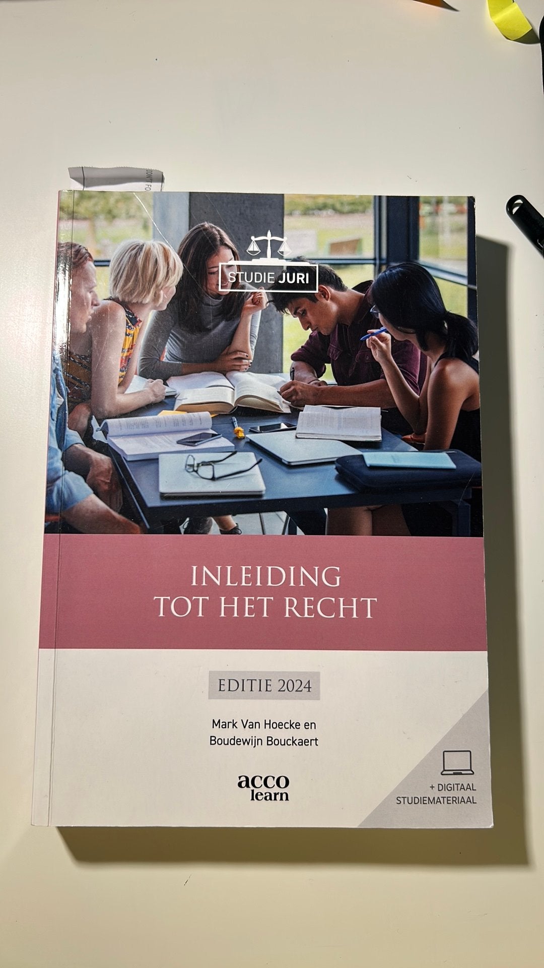 Inleiding tot het recht., Ophalen of Verzenden, Zo goed als nieuw, Hogeschool