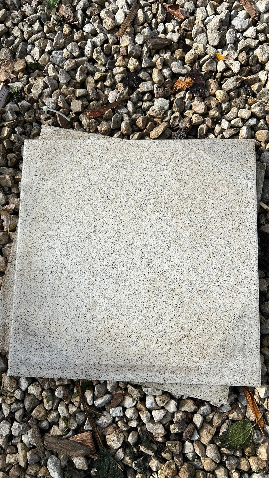 Kleine hoeveelheid tegels gratis op te halen, Tuin en Terras, Ophalen, Gebruikt