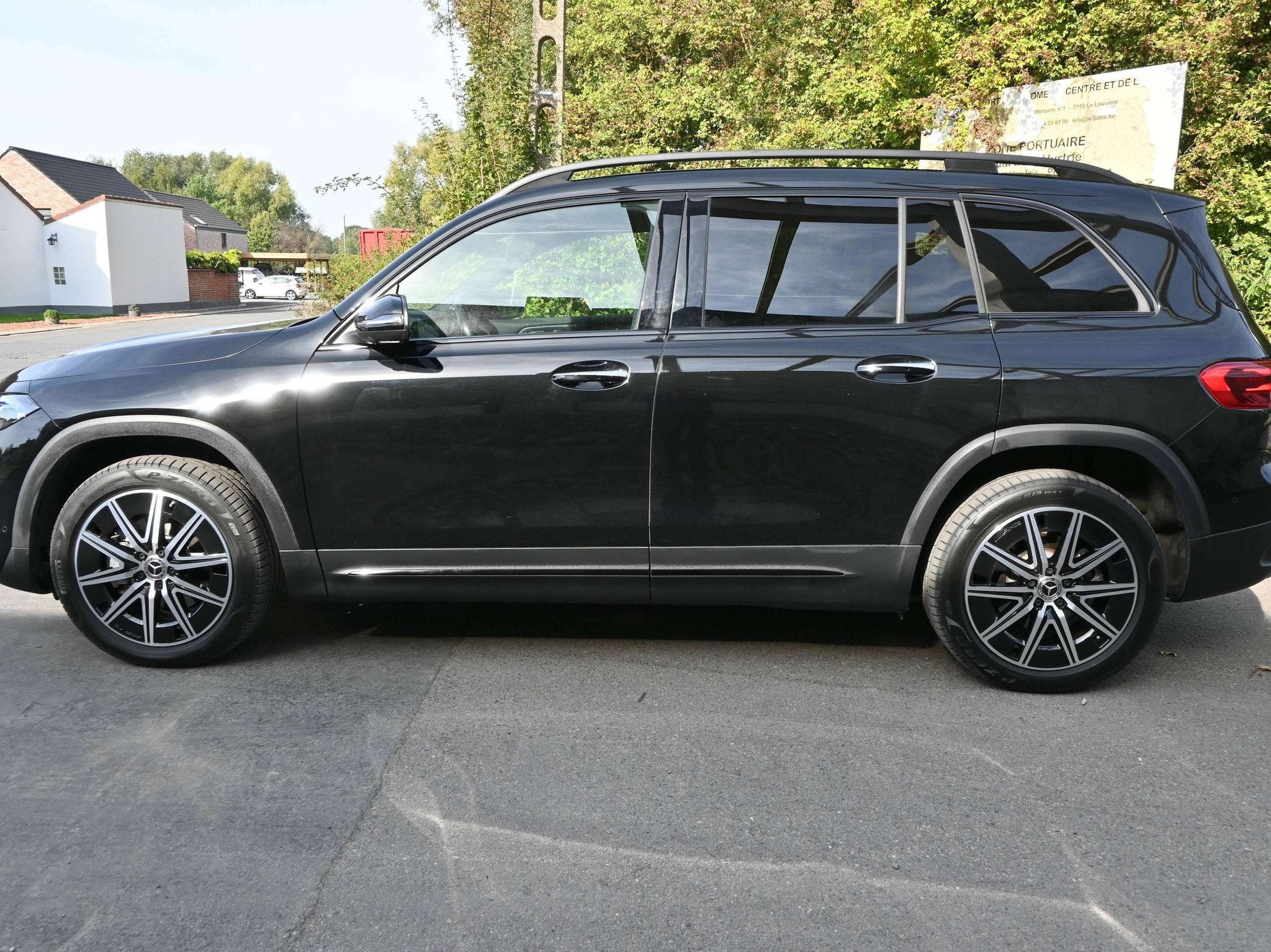 Mercedes-Benz EQB 250 EQB 70.5 kWh 250+ Star Edition AMG FUL, Auto's, Gebruikt, 528 km, Alcantara, Lichtsensor