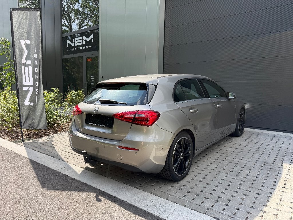 Mercedes A 180 Business Solution,GARANTIE,AIRCO,NAV,ACC,USB,, Autos, 100 kW, Achat, Entreprise, Boîte manuelle