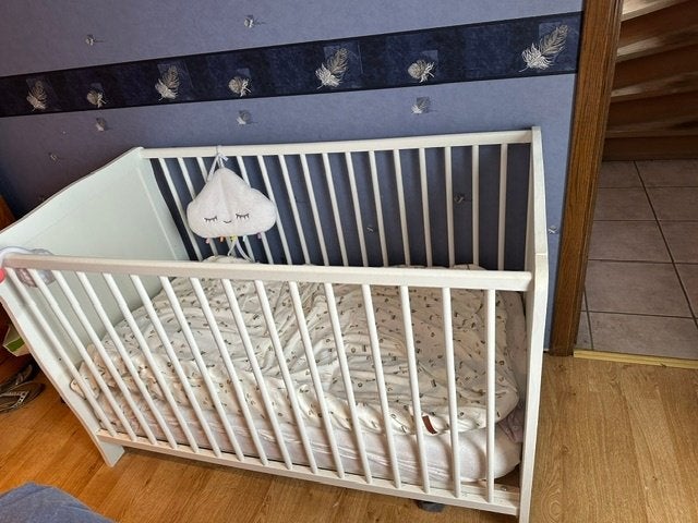 baby uitzet zo goed als nieuw, Ophalen, Zo goed als nieuw
