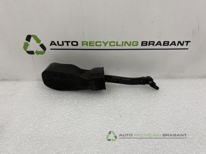 Butée 4portes arrière droite d'un Volkswagen Passat, -, 3 mois de garantie, Utilisé, -