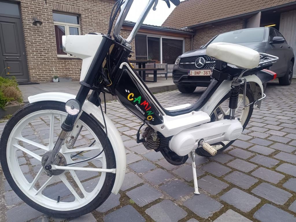 Honda Camino funny, Enlèvement