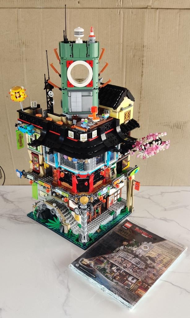 70620 LEGO La ville Ninjago, Enlèvement ou Envoi, Utilisé, Ensemble complet, Lego
