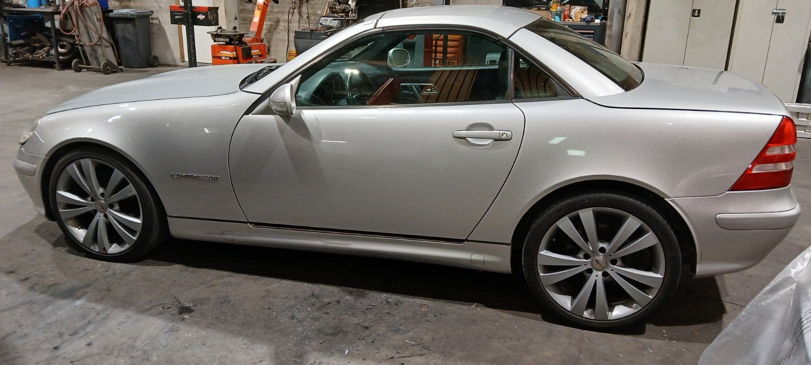 Compresseur Mercedes-Benz SLK 230. R170, Autos, Cuir, Achat, Cabriolet, Automatique