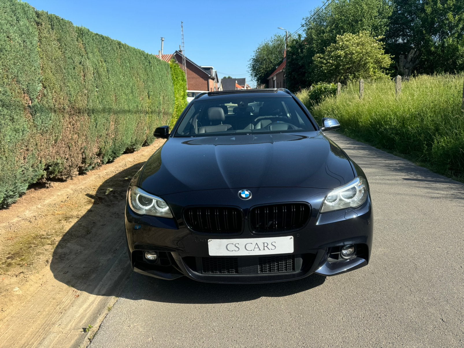 Bmw 520dax | Euro6b | 69dkm | M pack | Pano | Full | Hud, Auto's, BMW, Automaat, 1998 cc, 4 cilinders, Zwart