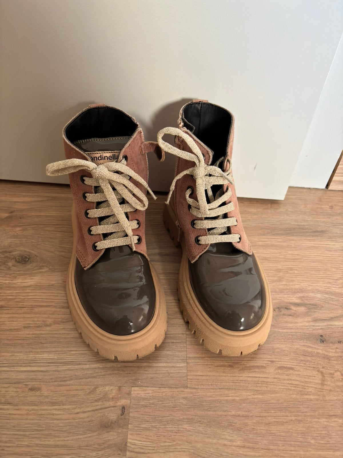 RONDINELLA BOOTS MAAT 29, Kinderen en Baby's, Kinderkleding | Schoenen en Sokken, Ophalen, Meisje, Overige typen, Zo goed als nieuw