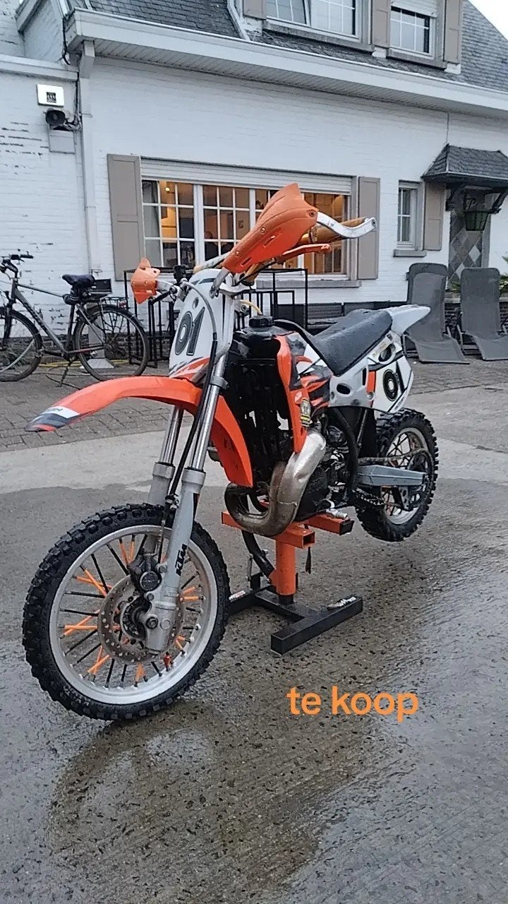 ktm 65 cc competitie met 6 versnellingen, Fietsen en Brommers, 6 versnellingen, 65 cc, Zo goed als nieuw, Ophalen
