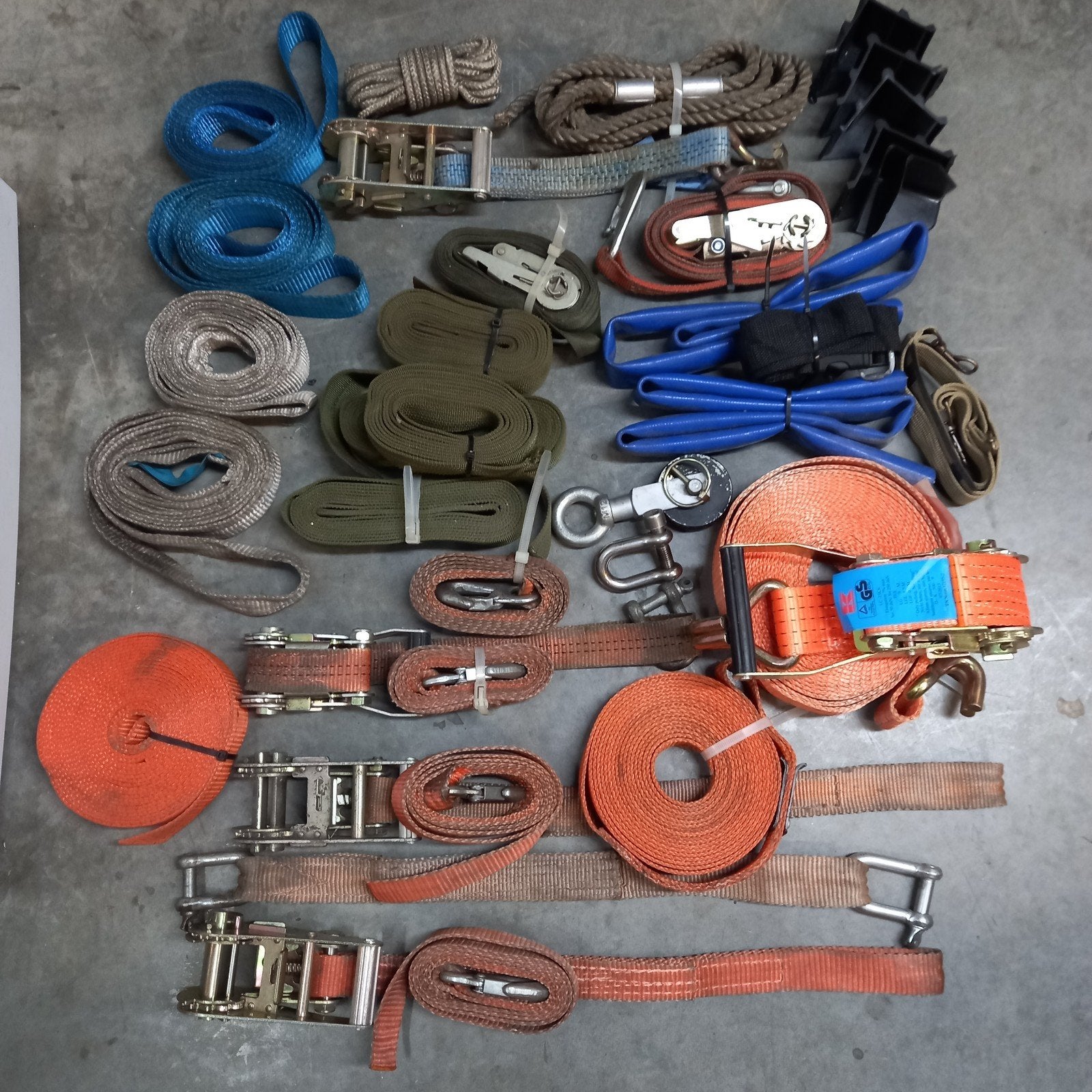 Spanbanden assortiment, Ophalen