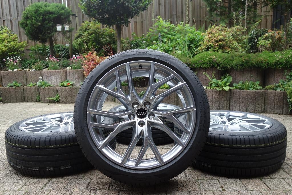 Audi Q4 E-Tron - Nieuwe 21 inch RS velgen en banden, Ophalen, Banden en Velgen, Nieuw, 21 inch