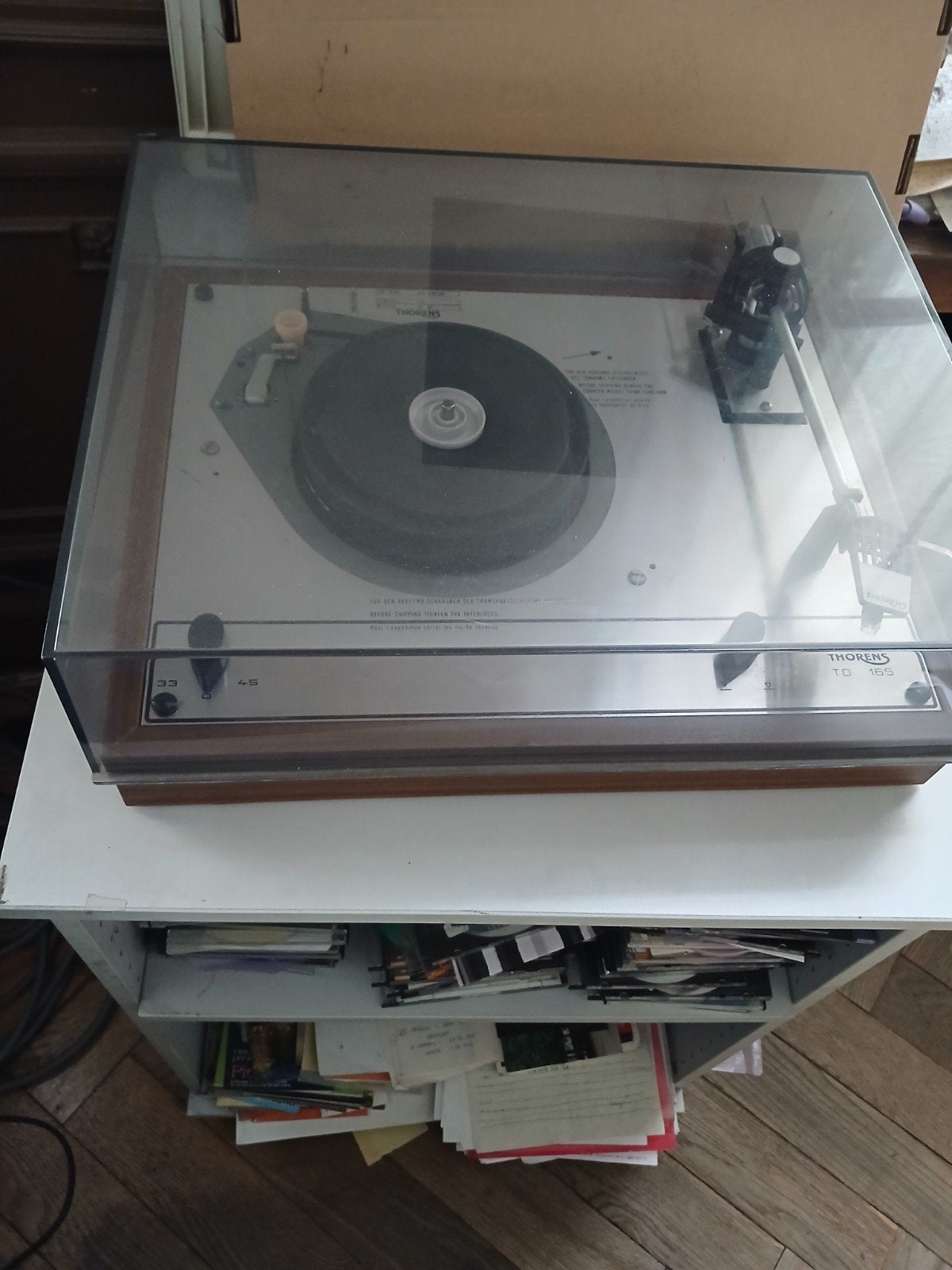 Platenspeler Thorens 165. Als nieuw. Na grondige onderhoud, Ophalen, Thorens
