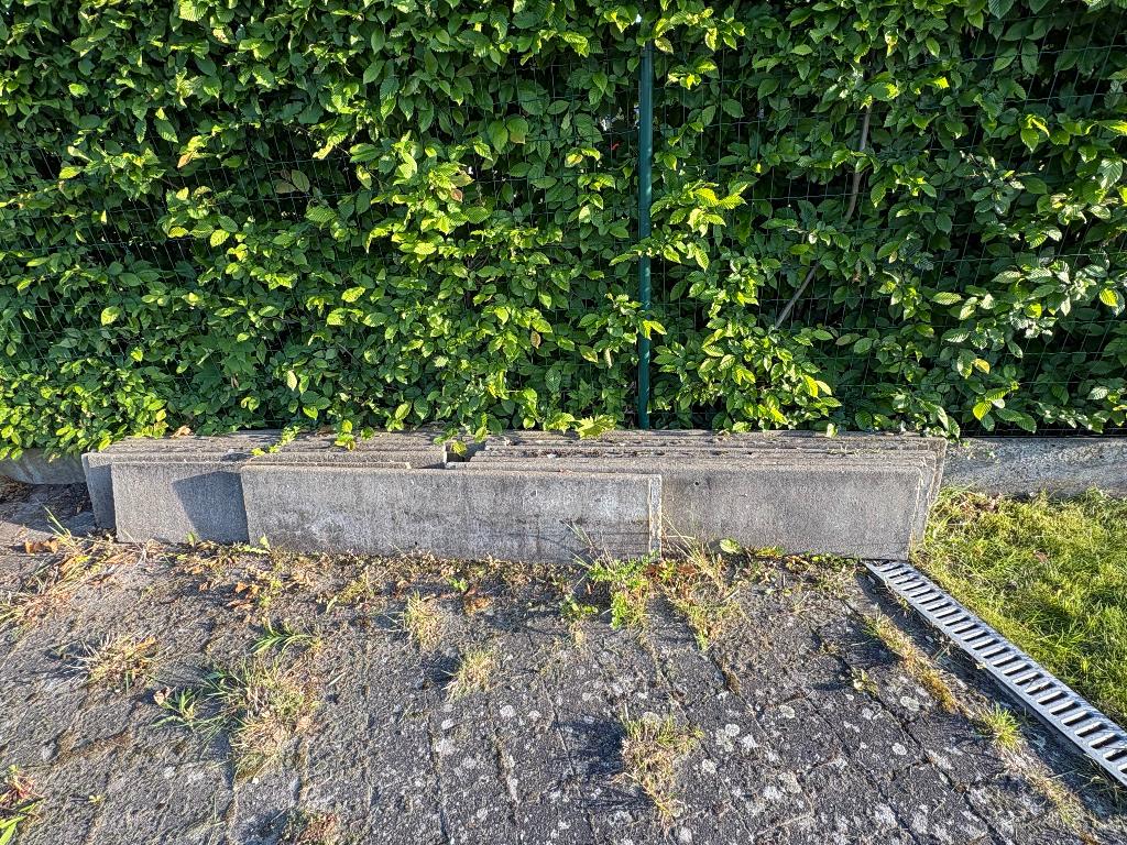 Betonnen boordstenen 15x, Ophalen, Gebruikt, Minder dan 180 cm, Overige typen