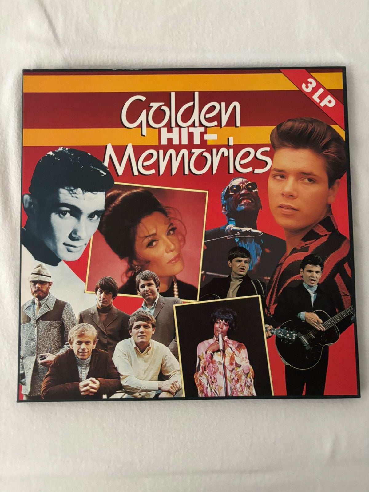 Golden hit memories Lp, Enlèvement, Comme neuf, LP