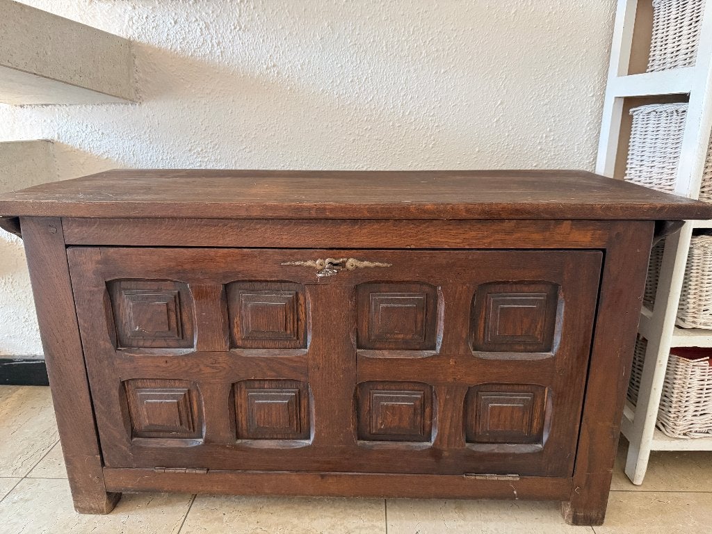 Coffre en bois, Antiquités & Art, Antiquités | Meubles | Armoires, Enlèvement