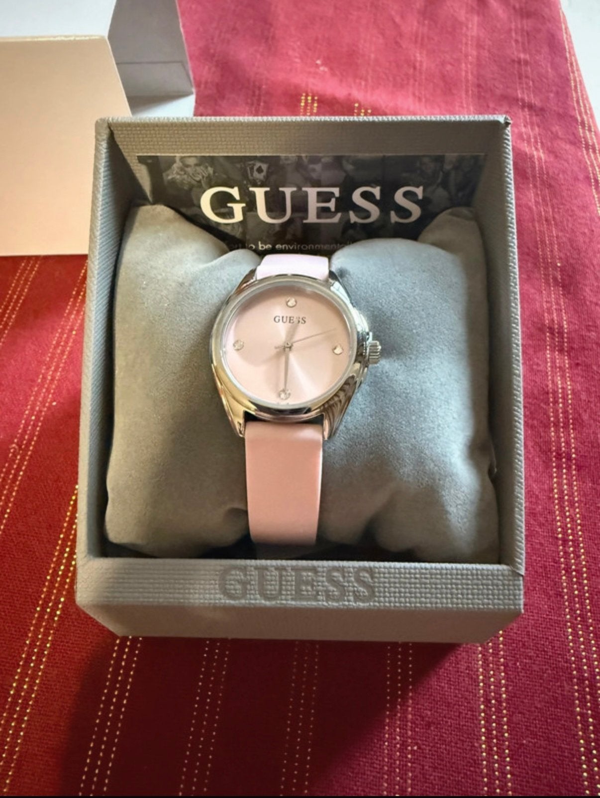 Origineel GUESS Dameshorloge (Gloednieuw in Doos), Bijoux, Sacs & Beauté, Enlèvement, Comme neuf, Guess
