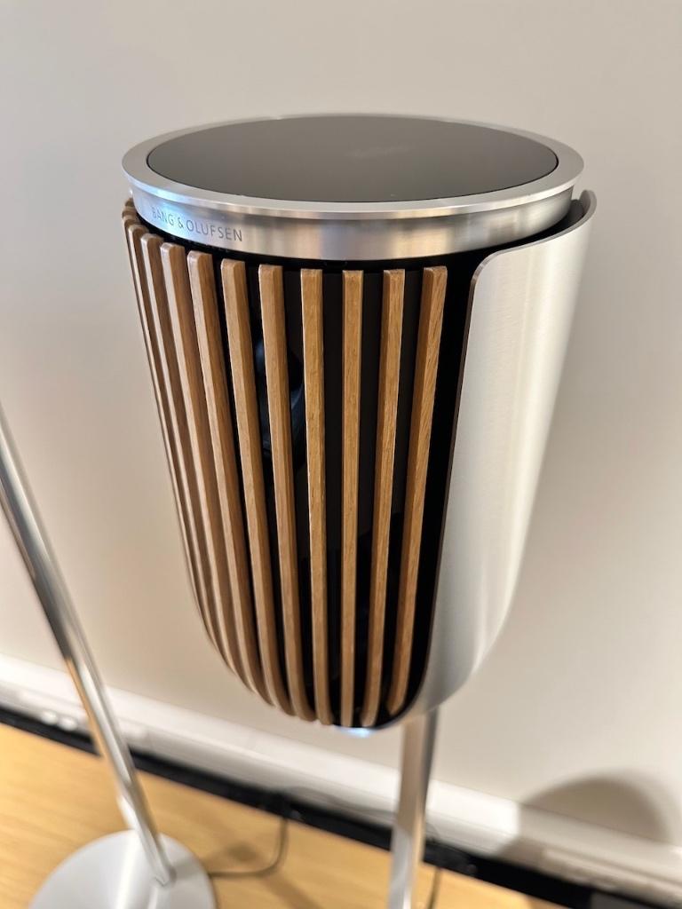 Bang & Olufsen Beolab 8 Alu/Eik met floor stands - B&O, Info@bang-olufsen.dk, Zo goed als nieuw, Bang & Olufsen Alle 1 / DK-7600 Struer / Denmark