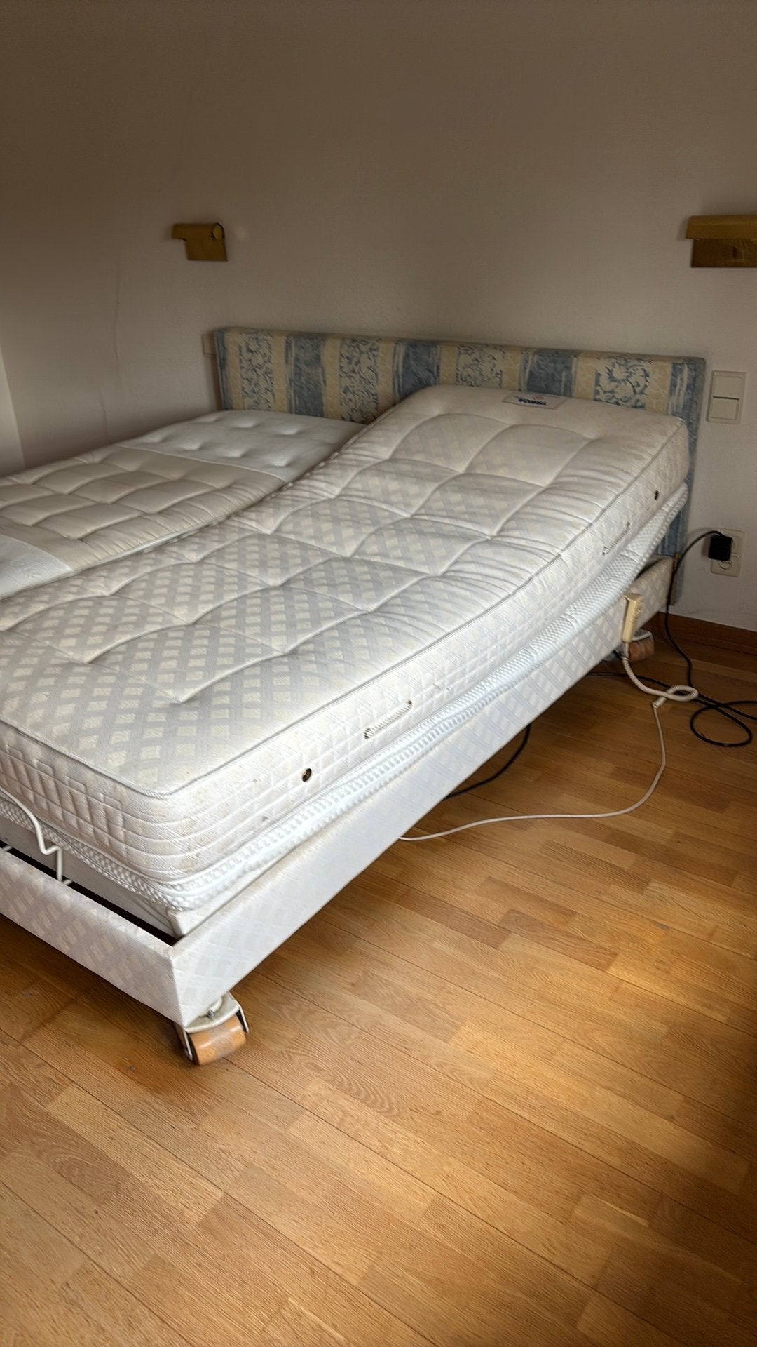 Bedden elektrisch, Huis en Inrichting, Slaapkamer | Bedden, Ophalen, Tweepersoons, 180 cm, 200 cm