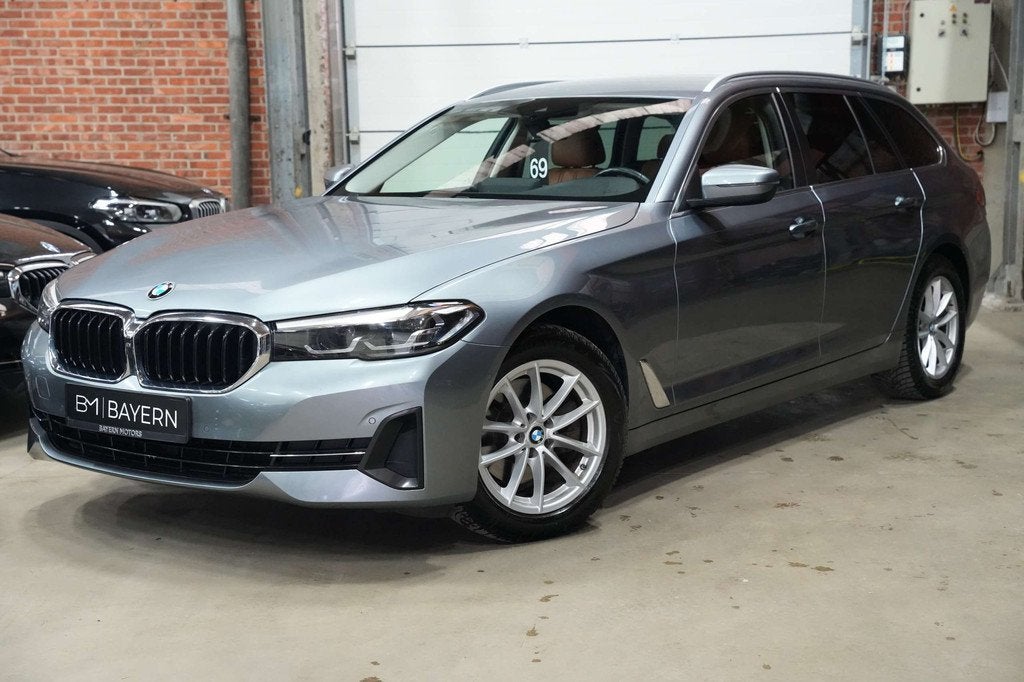 BMW 518 dA Automaat Facelift Trekhaak Navi Leder Garantie, Cuir, Argent ou Gris, Euro 6, Entreprise