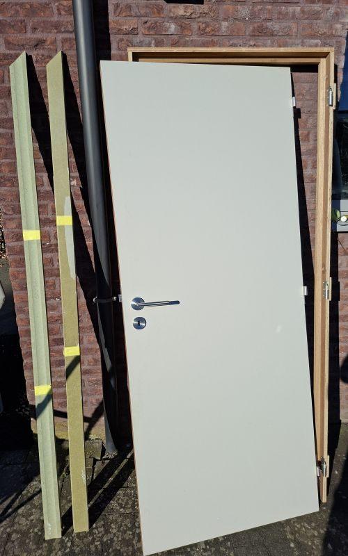 Binnendeur HPL 2015x830mm, Doe-het-zelf en Bouw, Deuren en Vliegenramen, Ophalen, Gebruikt, 80 tot 100 cm, Binnendeur