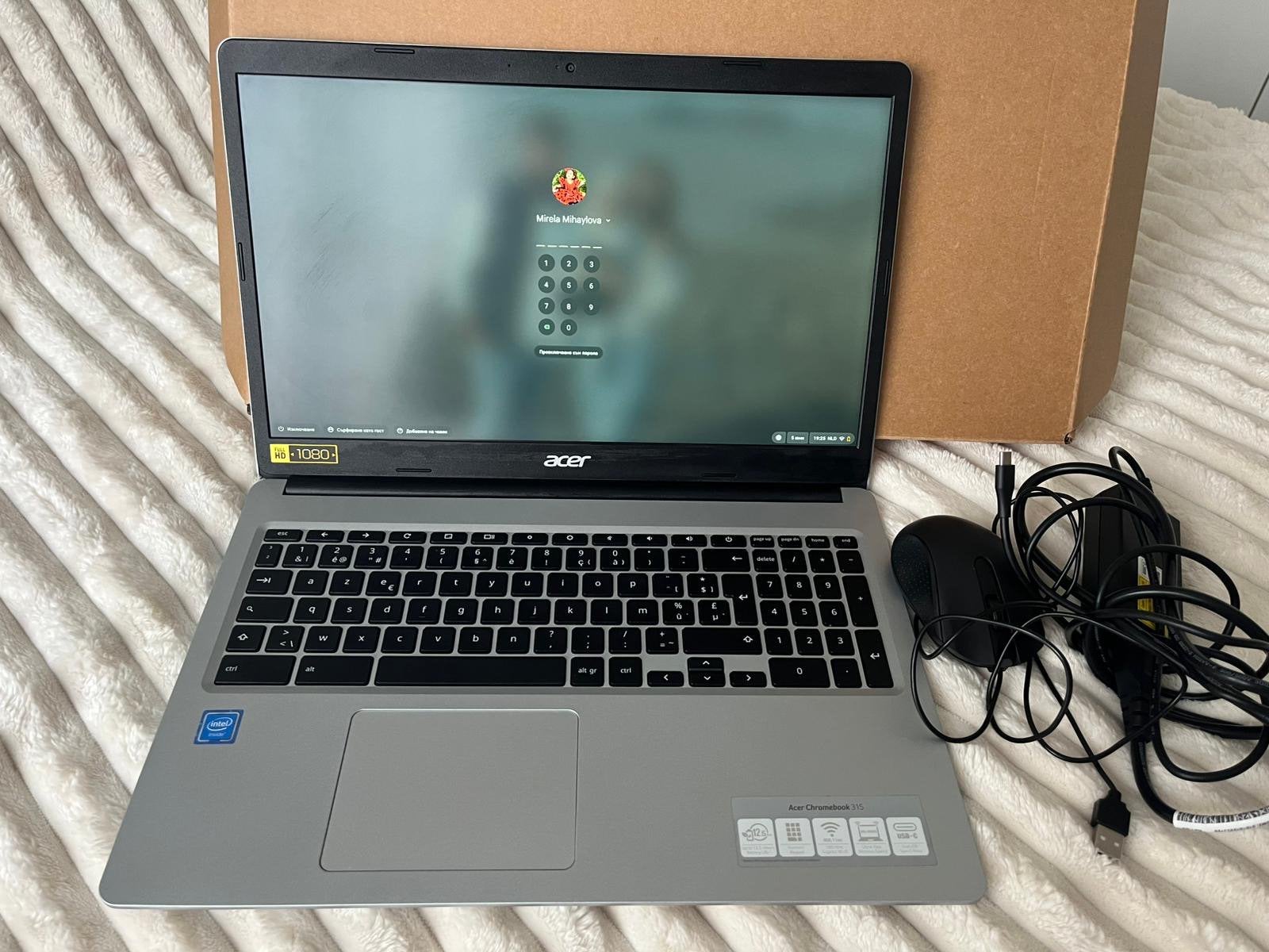 Acer Chromebook 315 – Zo goed als nieuw + GRATIS muis, Computers en Software, Chromebooks, Ophalen