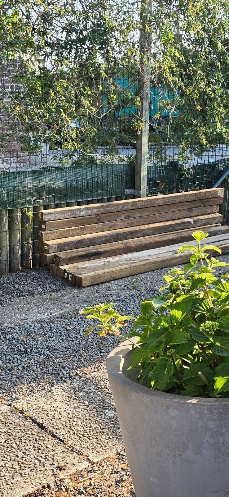 14 palen 68x68 x 180 lengte, Ophalen