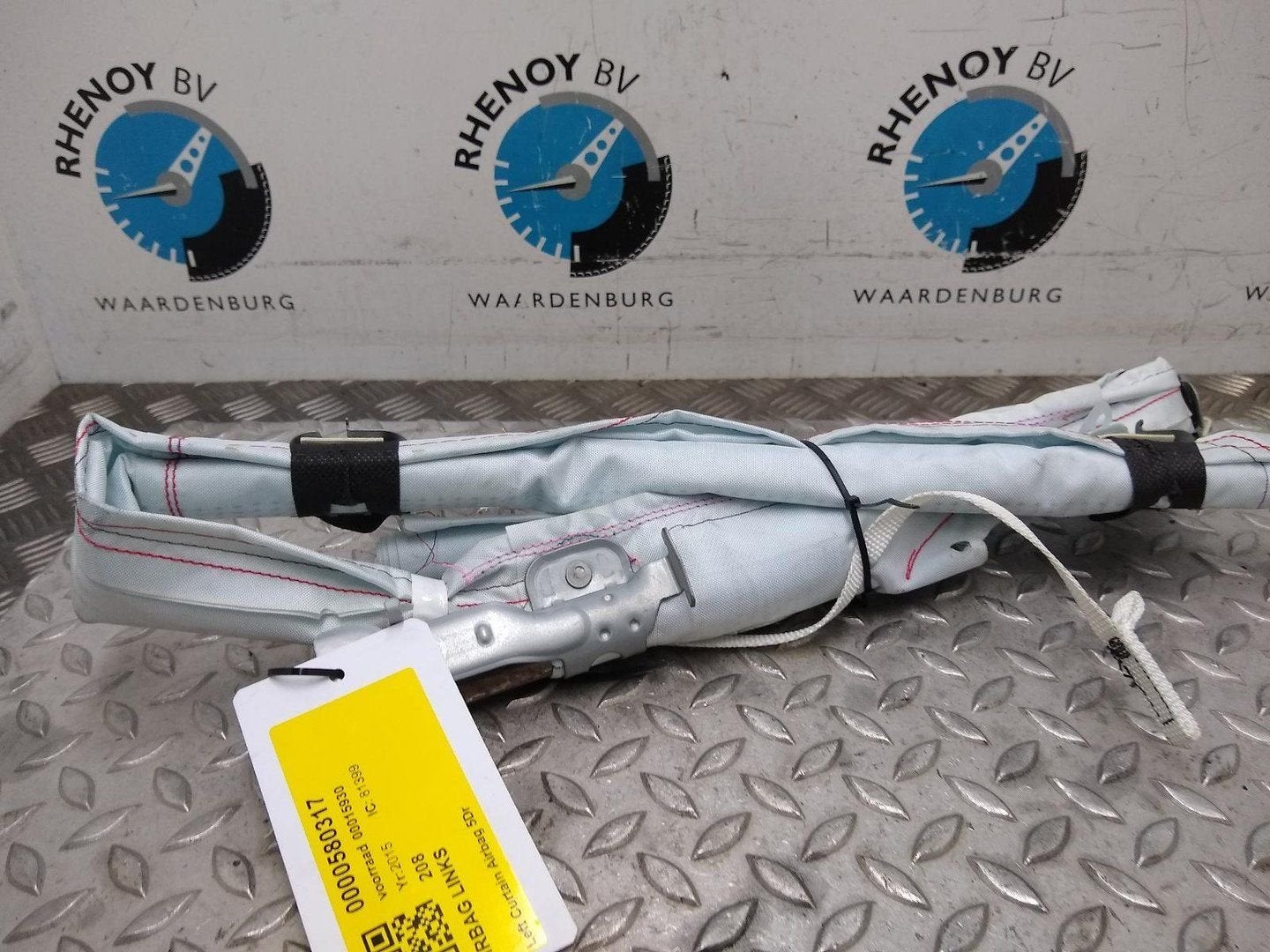 PEUGEOT 208 1.2 PureTech Active AIRBAG LINKS 2015, Ophalen of Verzenden, Gebruikt, ARN erkend