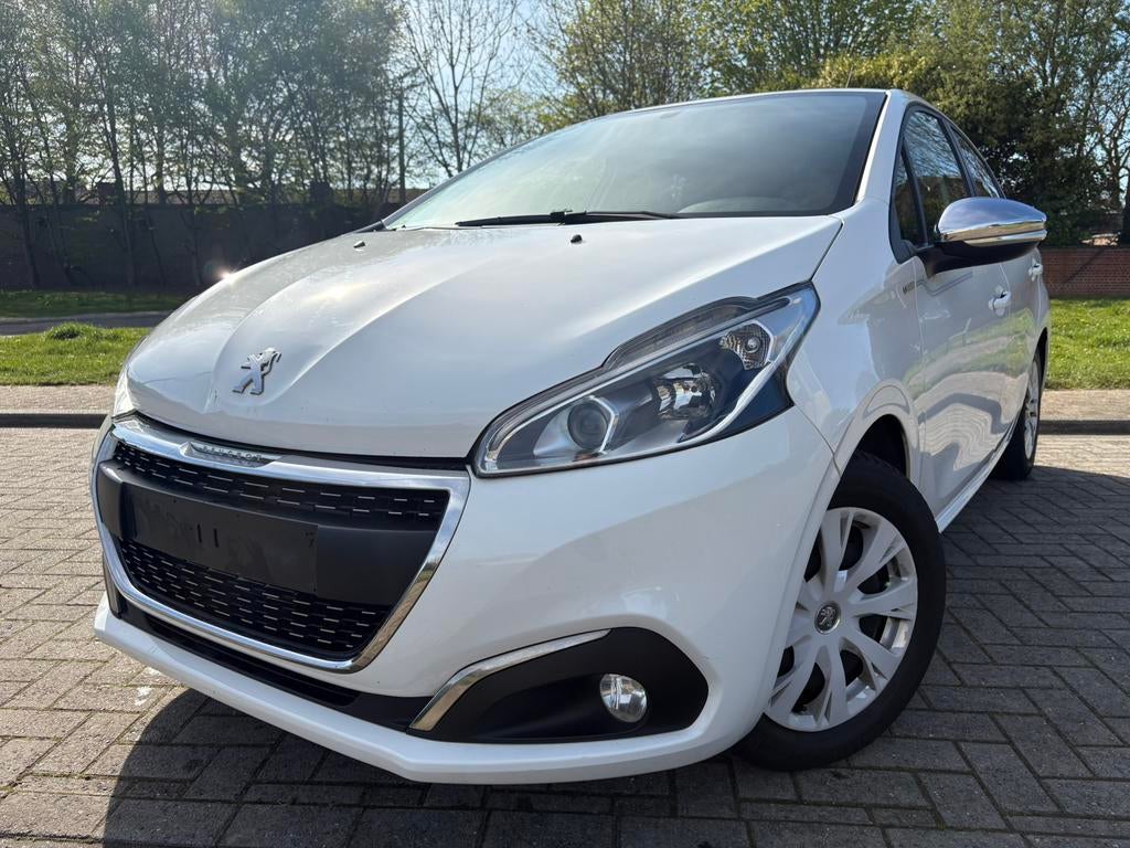 Peugeot 1.2 i benzine 1e eigenaar, Auto's, Euro 5, Stof, Zwart, Wit