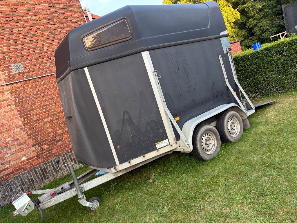 Hotra 2 paards trailer, Enlèvement, Utilisé