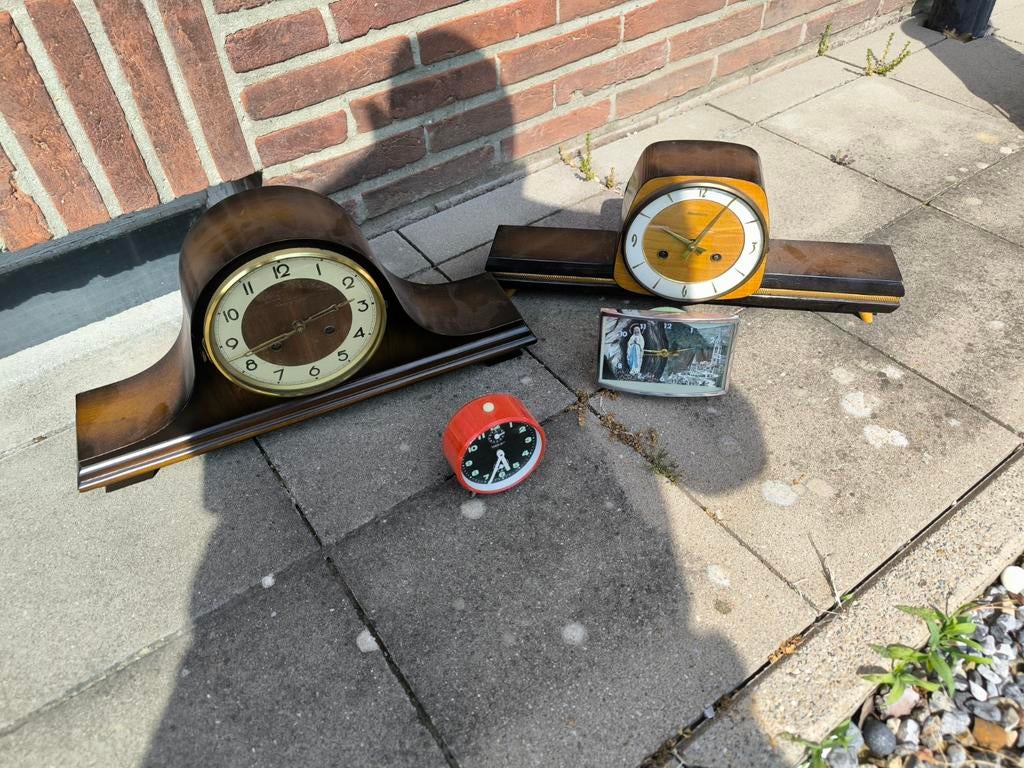 Lot horloges et reveilles, Antiek en Kunst, Ophalen
