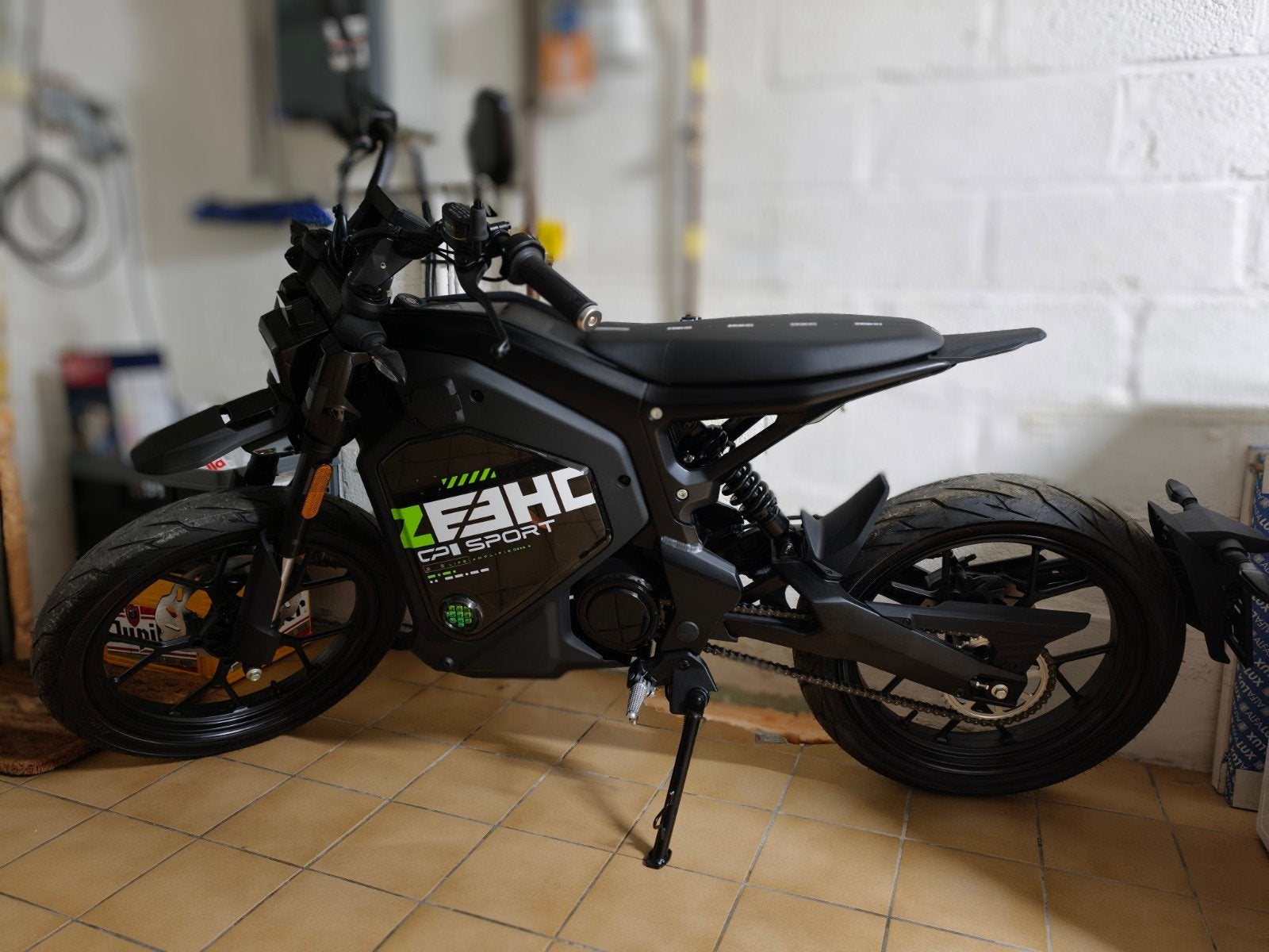 Zeeho C!TY SPORT (Elektrische bromfiets / Moped) – Zo goed a, Ophalen, Zeeho, Overige typen, Zo goed als nieuw