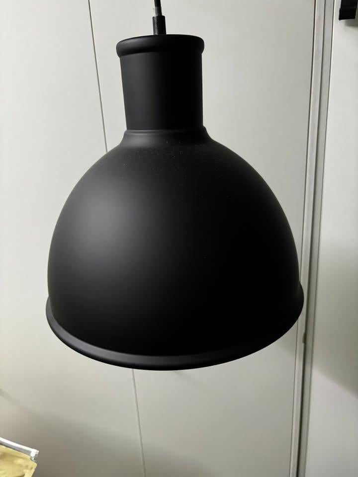 Zwarte hanglamp – beschrijfbaar met krijt, Huis en Inrichting, Lampen | Hanglampen, Ophalen of Verzenden, Zo goed als nieuw