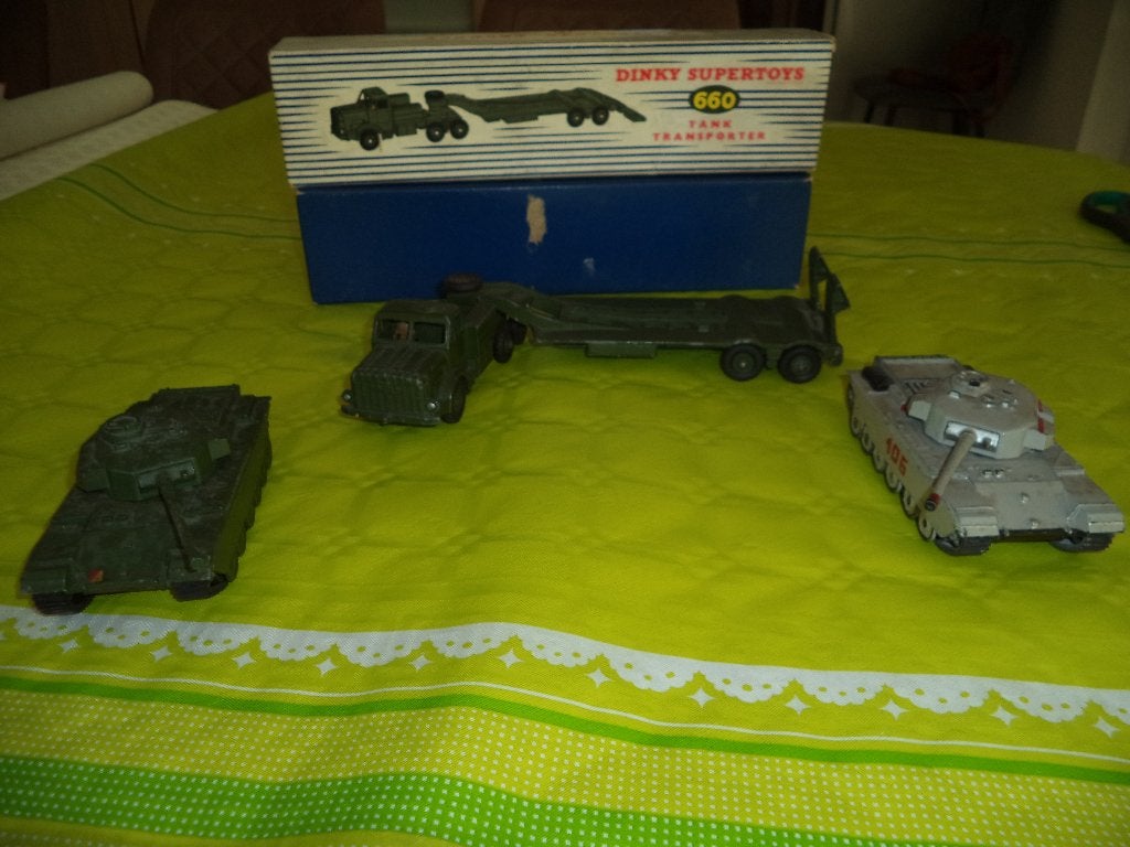 Transporteur de citernes Dinky Toys 660 avec ou sans tank, Enlèvement ou Envoi