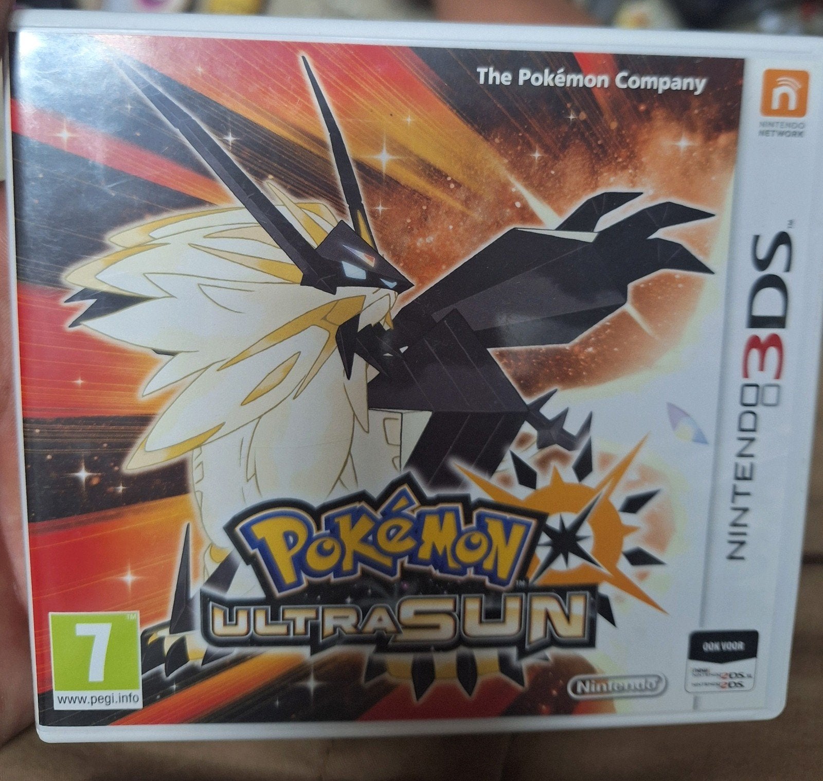 Nintendo 3ds pokemon ultra sun, Games en Spelcomputers, Games | Nintendo 2DS en 3DS, Ophalen of Verzenden