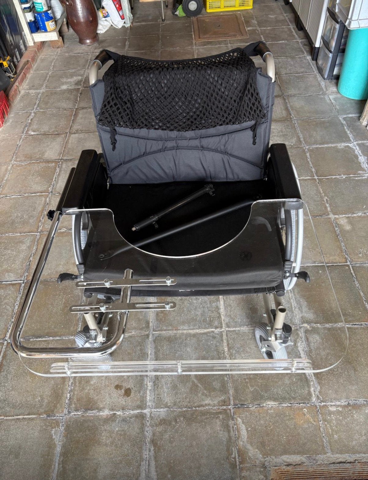 Chaise roulante pluable vermeire v 300, Divers, Enlèvement, Comme neuf