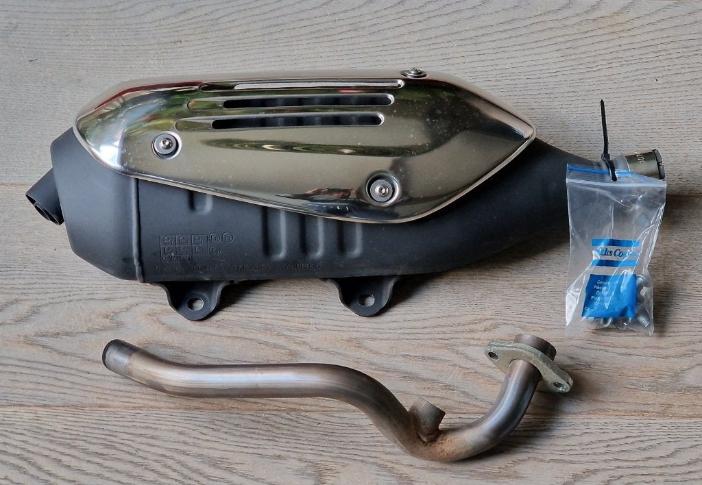 Échappement Vespa GTS d'origine avec coude, Enlèvement ou Envoi, Neuf, Pot d'échappement, Vespa