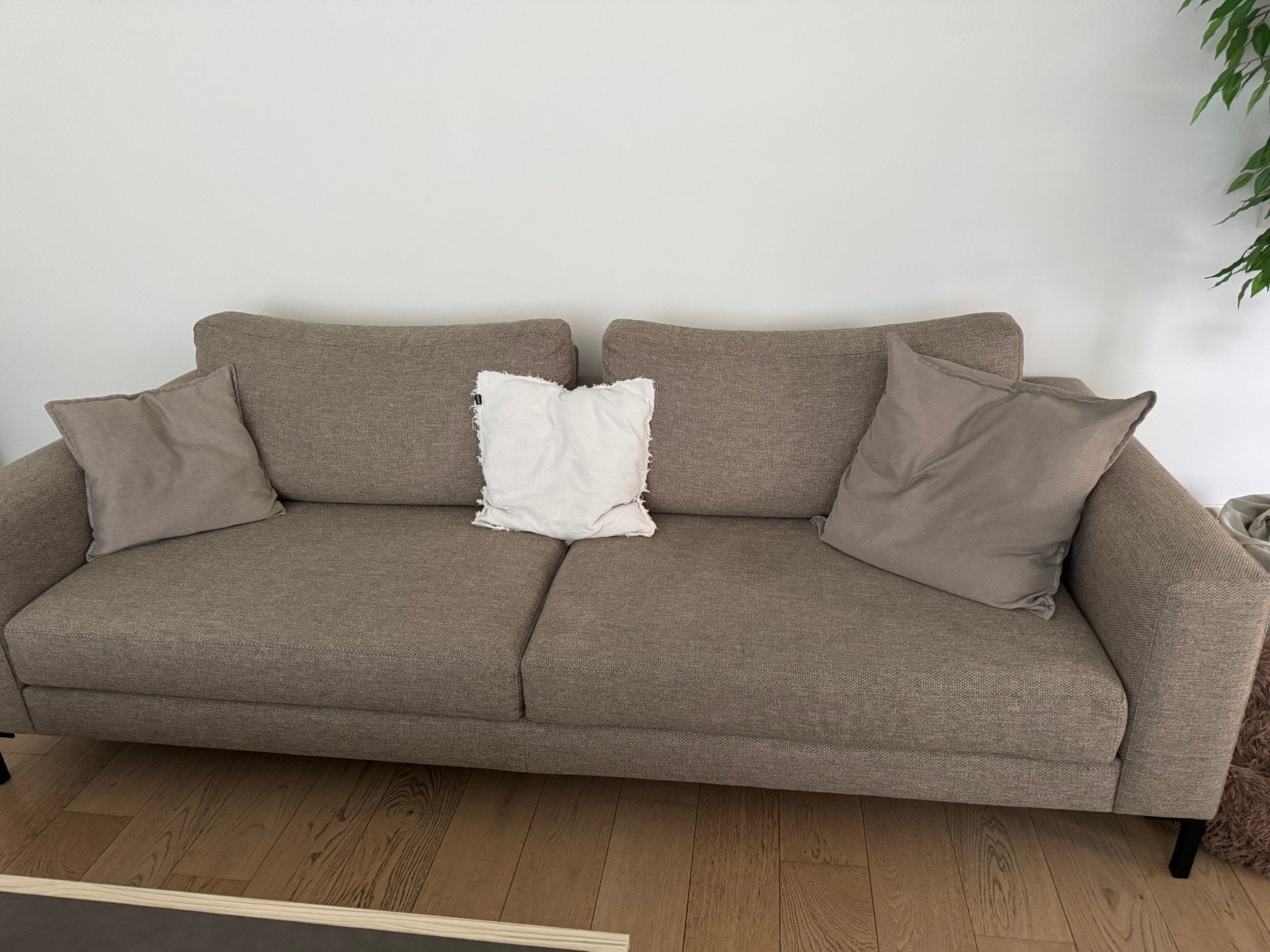 Twee a driezit zetel met vier poten, 75 à 100 cm, Banc droit, Enlèvement, Utilisé